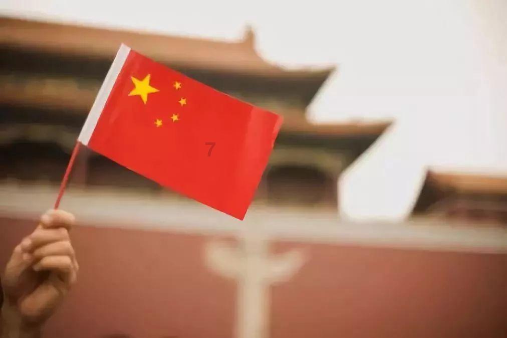 《吞噬星空》排不上号，骨灰级五本科幻爽文，让你一次看过瘾！